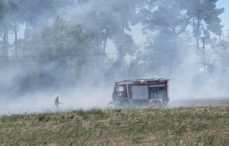 Επιχείρηση κατάσβεσης πυρκαγιών στην Χαλκιδική και το Κιλκίς